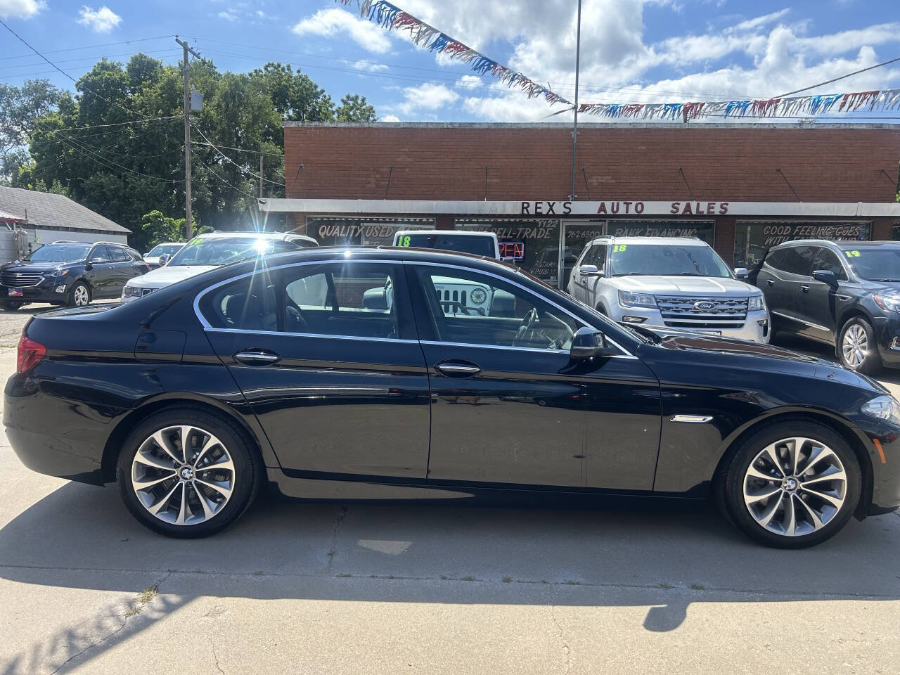 Used 2016 BMW 528i xDrive Sedan AWD/4WD image 7