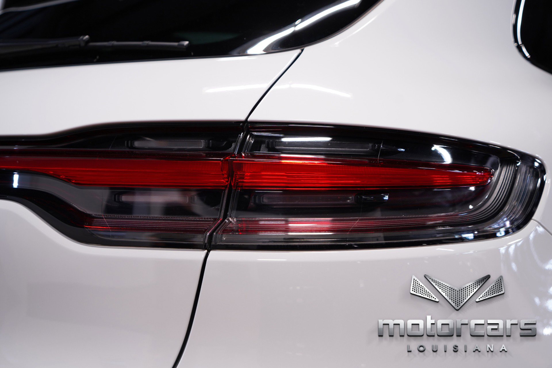 Used 2024 Porsche Macan Turbo w/ Premium Plus Package image 17