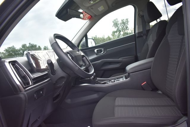 New 2026 Kia Sorento LX FWD image 21