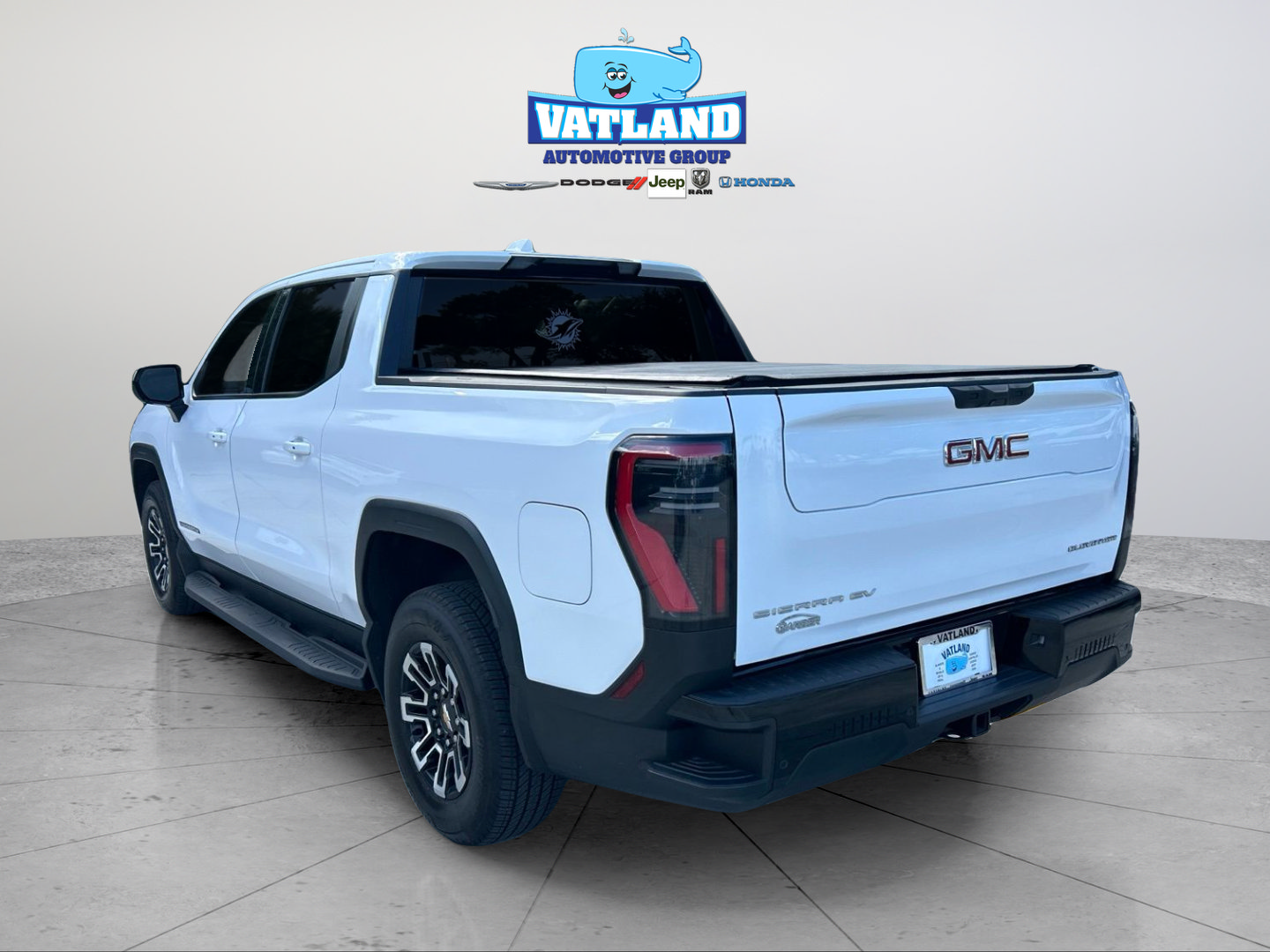 Used 2026 GMC Sierra EV Elevation AWD/4WD image 3