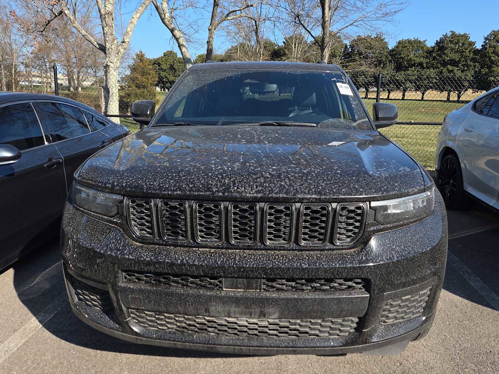 Used 2024 Jeep Grand Cherokee L Laredo image 9