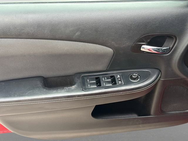 Used 2014 Dodge Avenger SE image 10