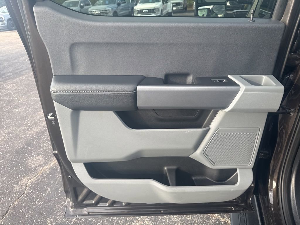 Used 2024 Ford F250 XL w/ STX Appearance Package image 26