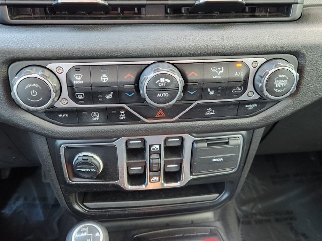 Used 2024 Jeep Wrangler Unlimited Sport AWD/4WD image 21