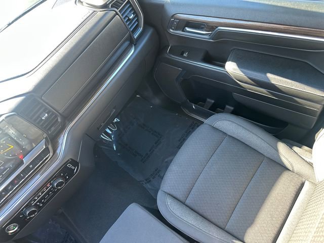 Used 2024 Chevrolet Silverado 1500 LT image 22