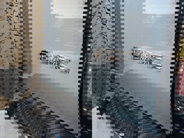 New 2026 GMC Hummer EV SUV image 7