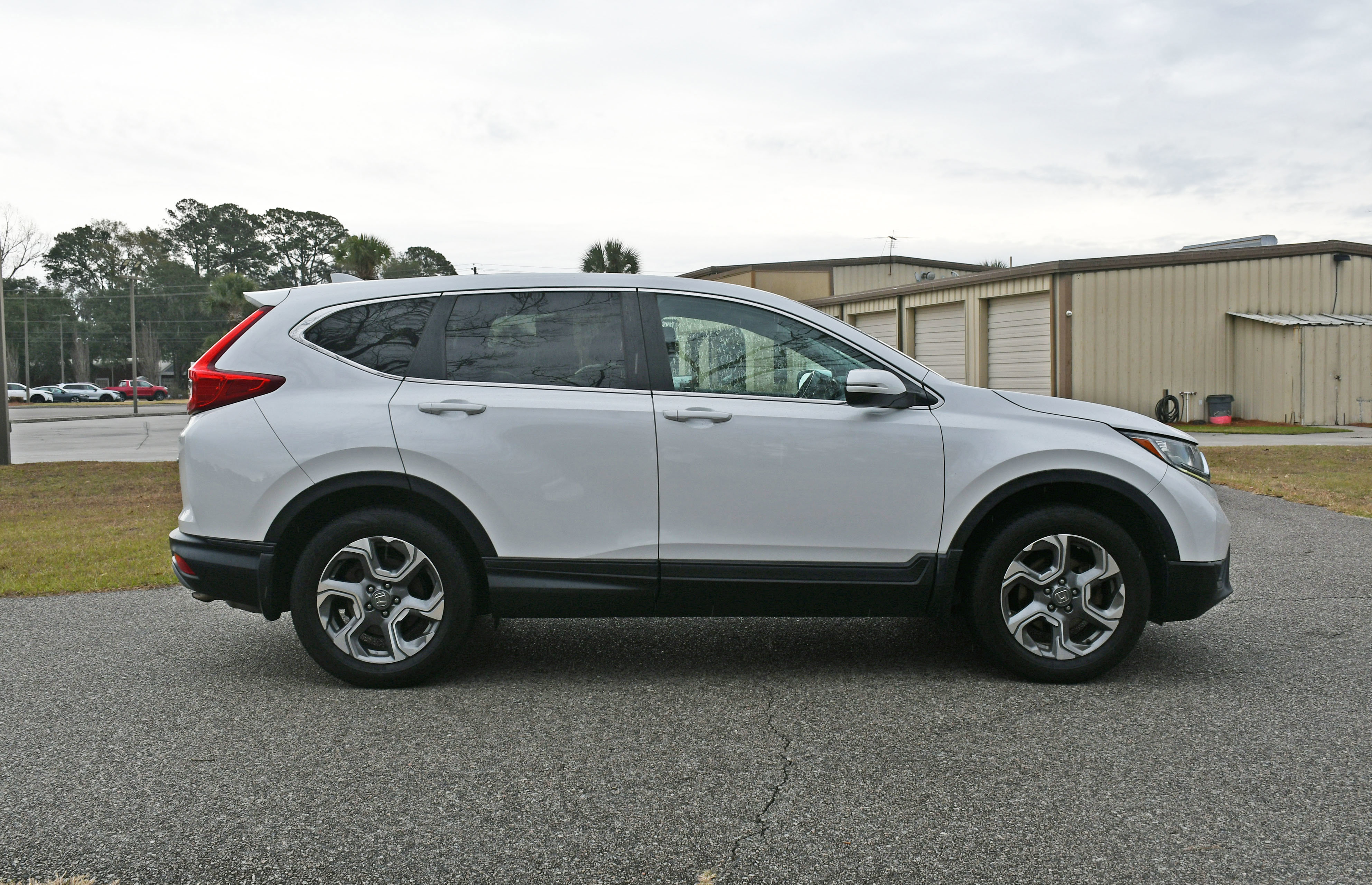 Used 2019 Honda CR-V EX-L image 5