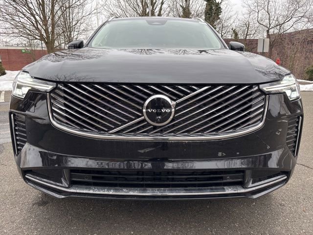 New 2026 Volvo XC90 B6 Plus w/ Protection Package Premier image 2
