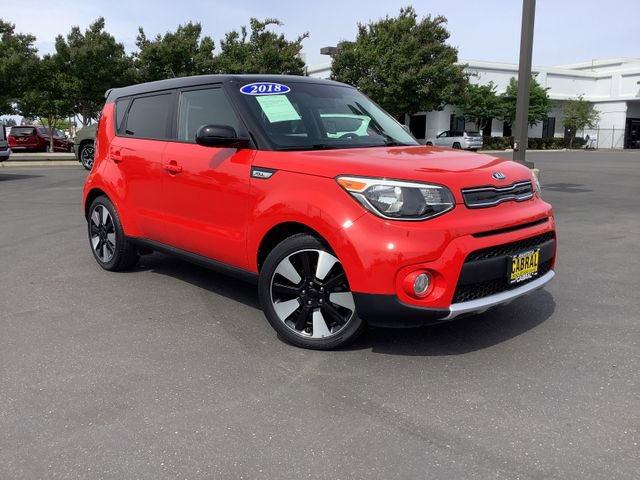 Used 2018 Kia Soul + image 2