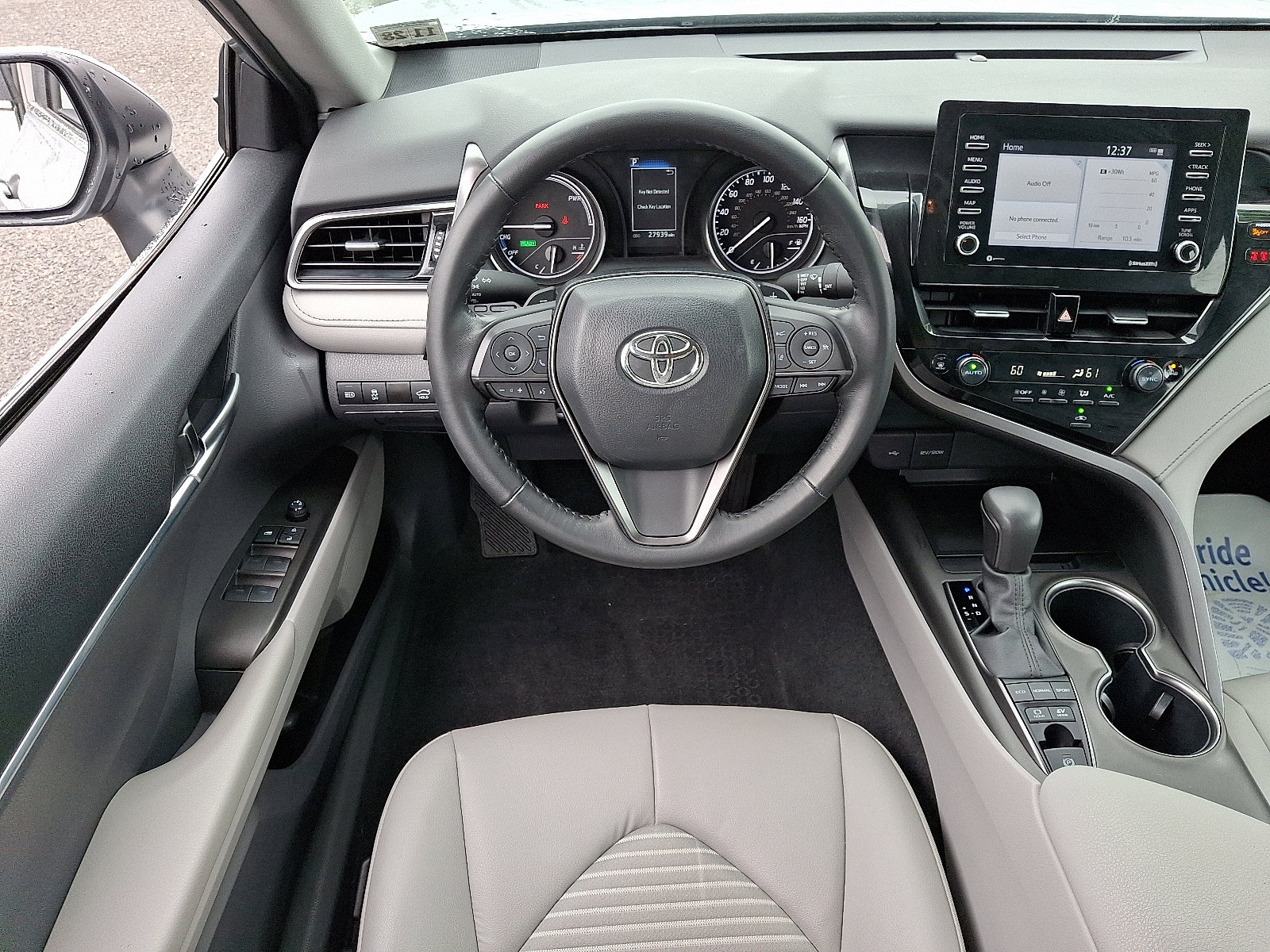 Certified 2024 Toyota Camry SE image 11