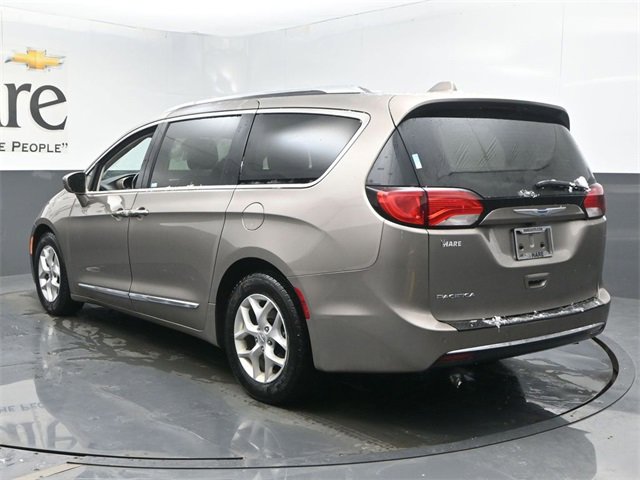 Used 2018 Chrysler Pacifica Touring-L Plus w/ Tire & Wheel Group image 37