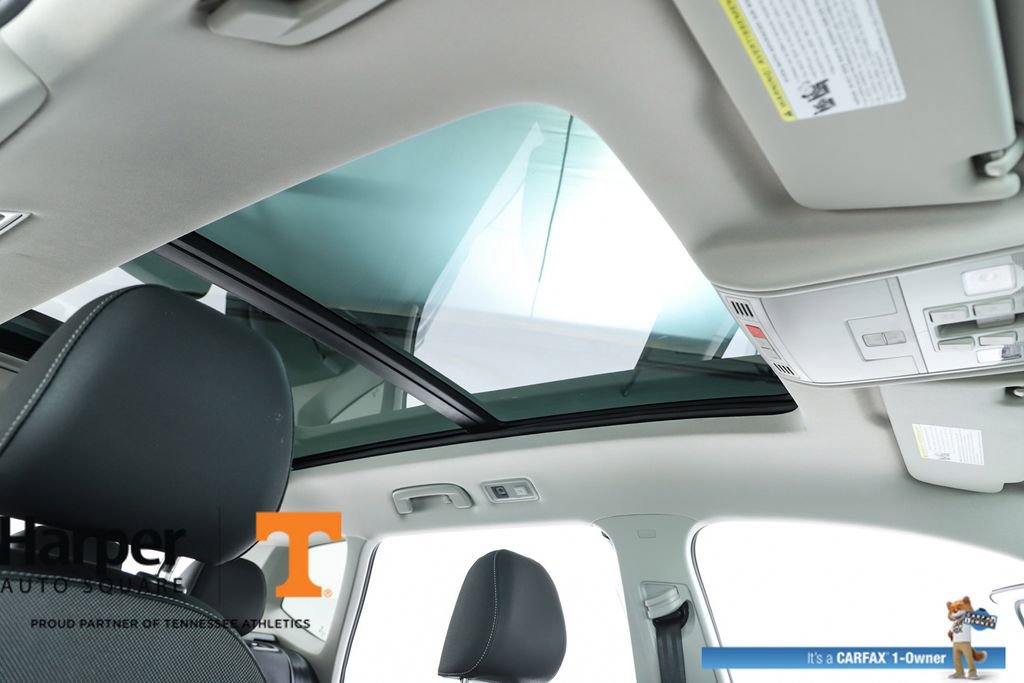 Used 2025 Volkswagen Taos SE image 74