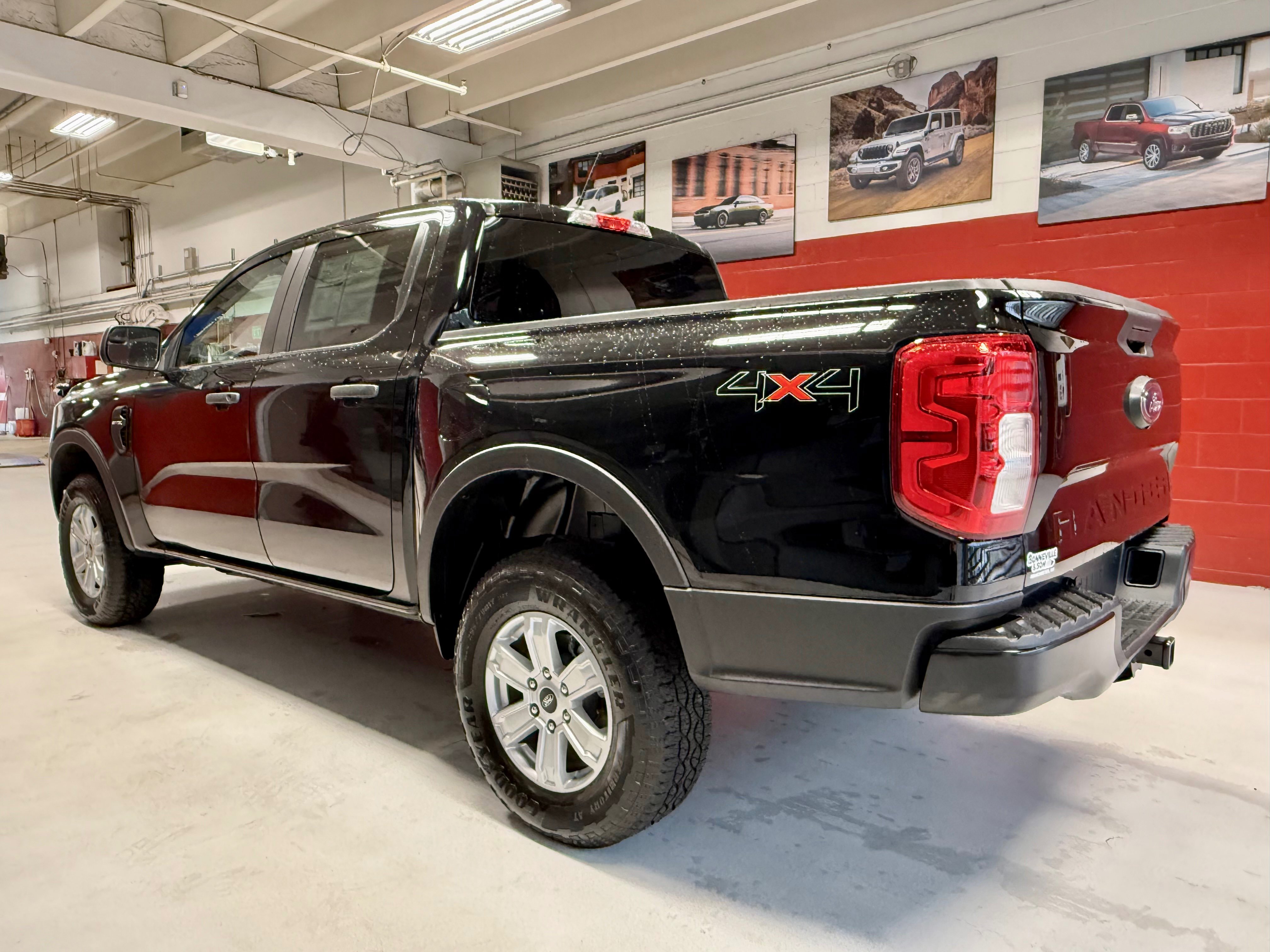 Used 2025 Ford Ranger XL w/ Trailer Tow Package AWD/4WD image 5