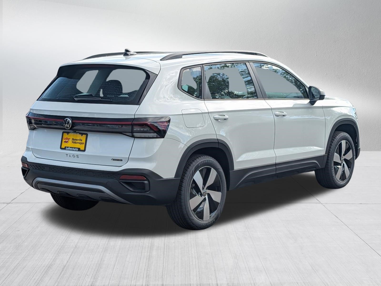 New 2026 Volkswagen Taos S AWD/4WD image 4