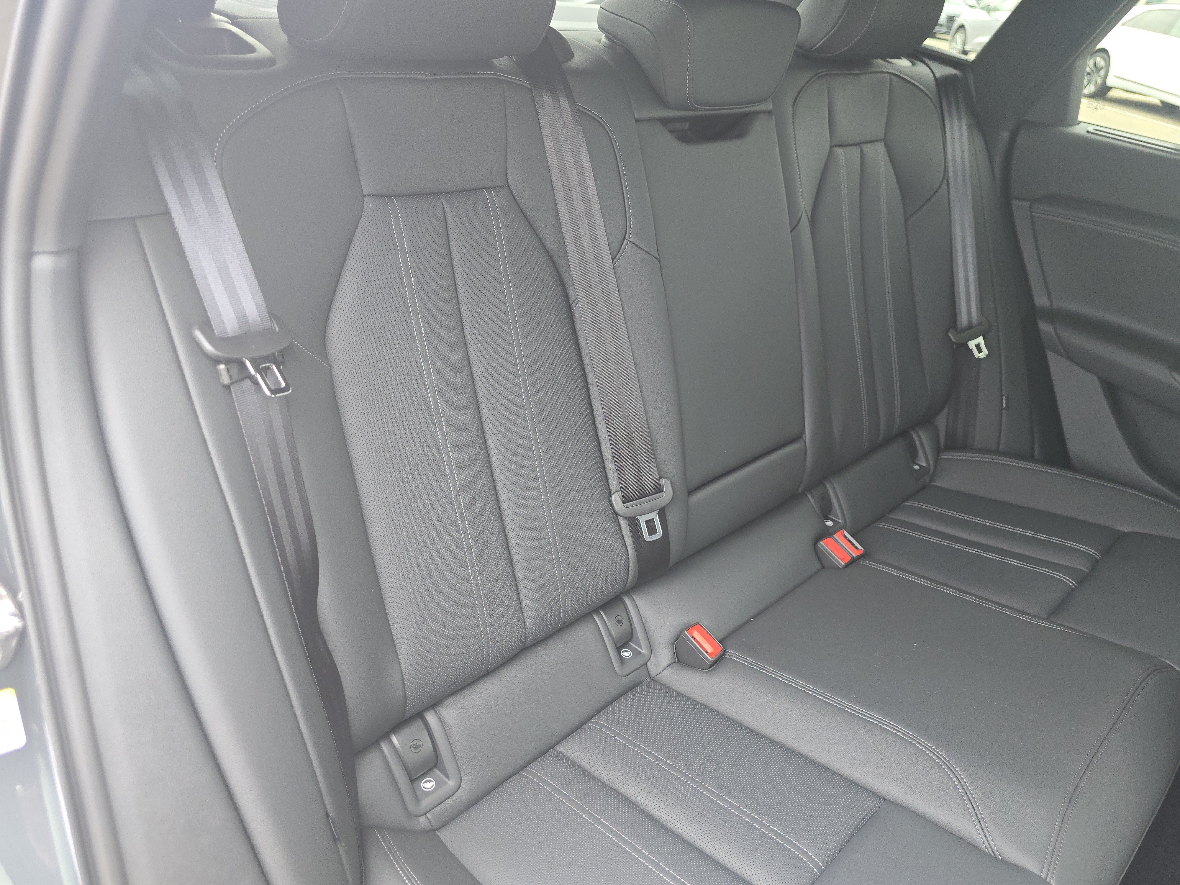 New 2027 Audi Q6 e-tron Premium Plus AWD/4WD image 19