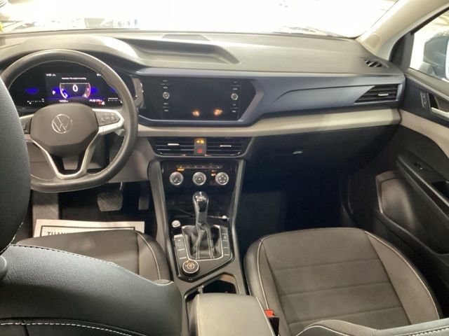 Certified 2023 Volkswagen Taos SE image 7