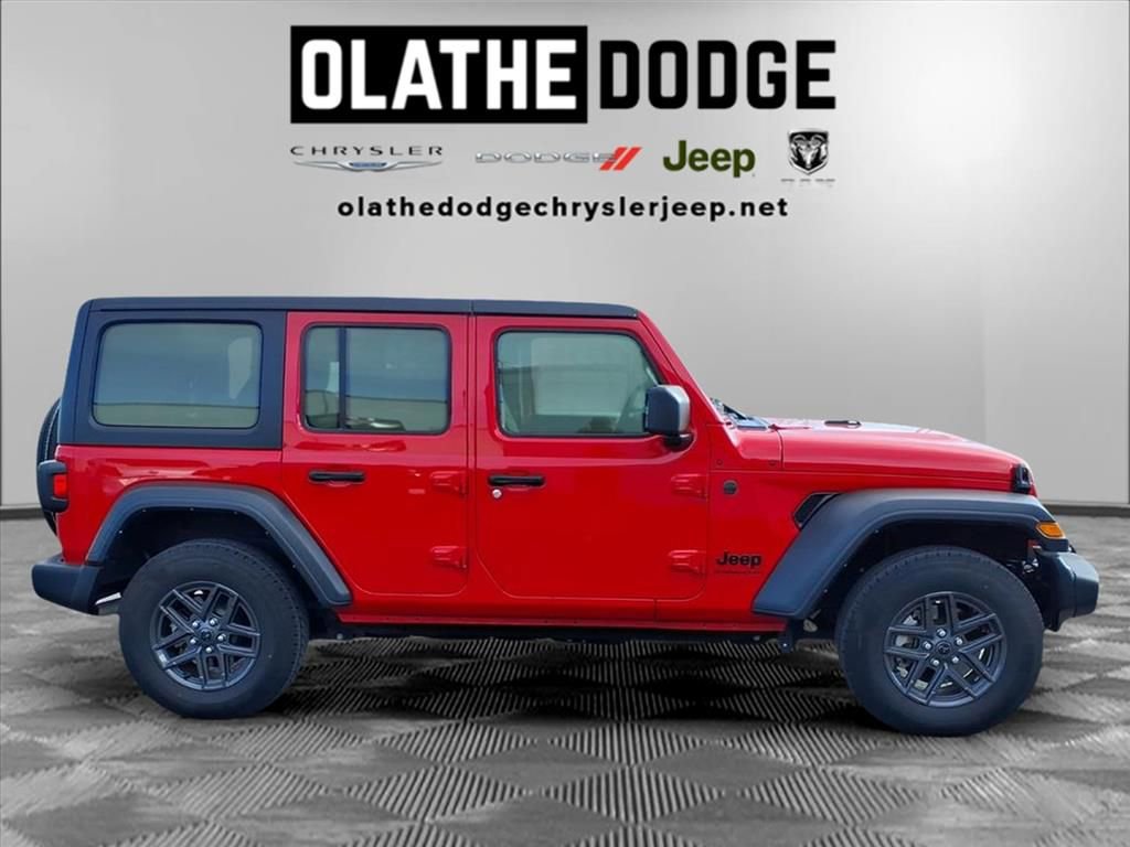Used 2024 Jeep Wrangler Sport S image 7