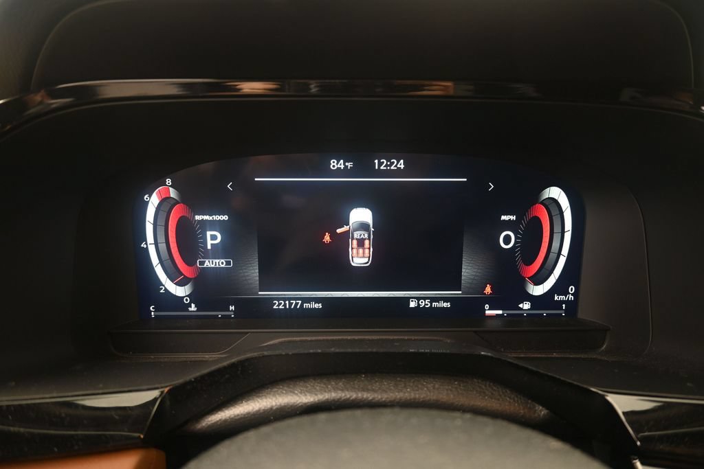 Used 2025 Nissan Pathfinder Platinum AWD/4WD image 26