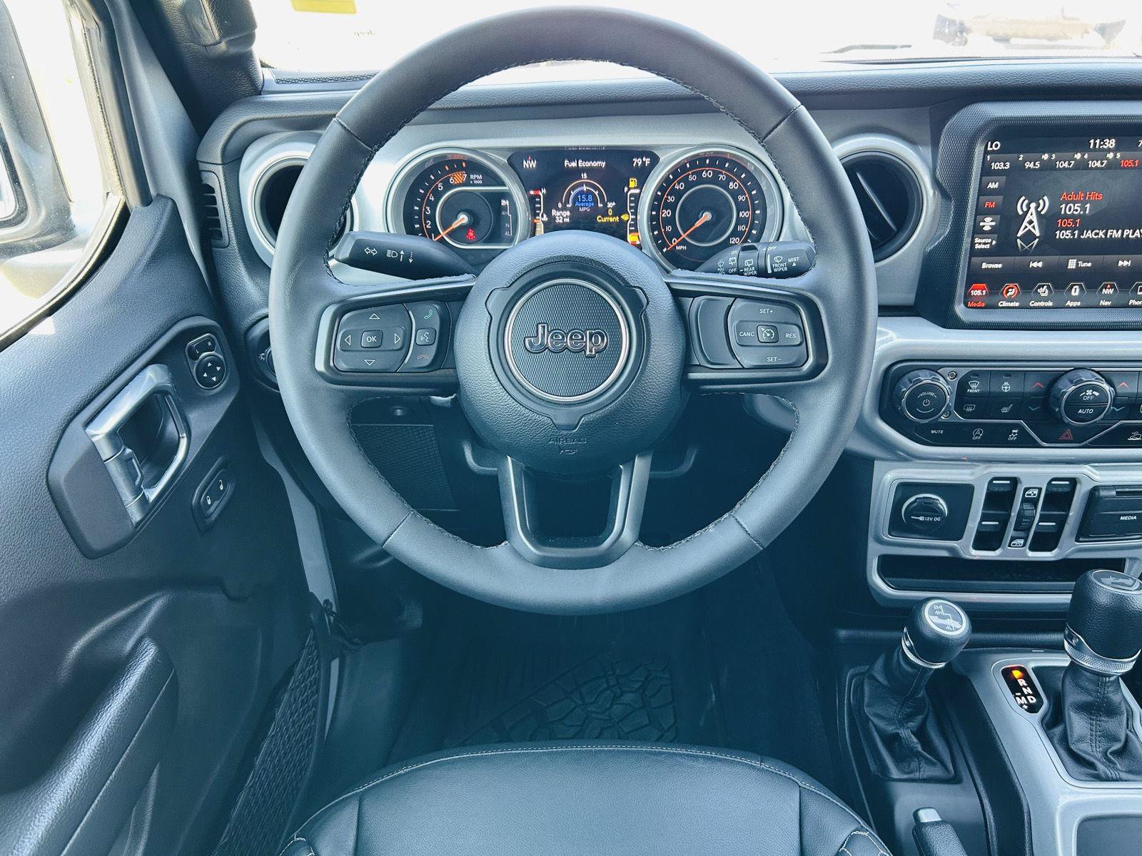 Used 2023 Jeep Wrangler Unlimited Sport w/ Sun And Sound Package AWD/4WD image 15