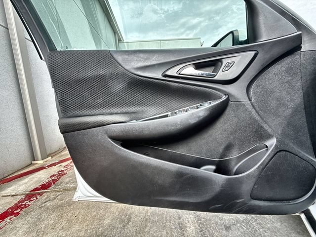 Used 2024 Chevrolet Malibu LT FWD image 13