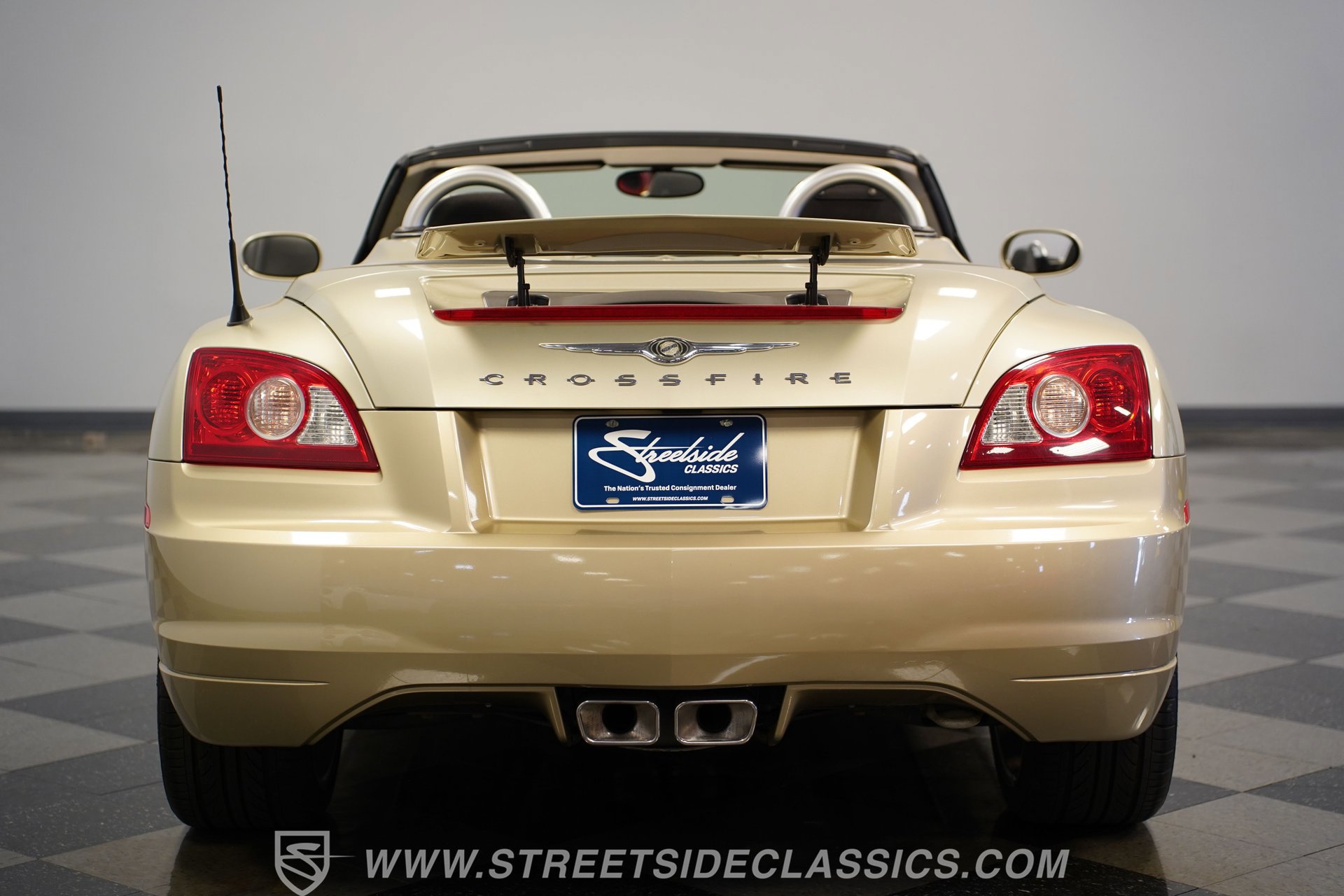 Used 2006 Chrysler Crossfire Limited RWD image 26