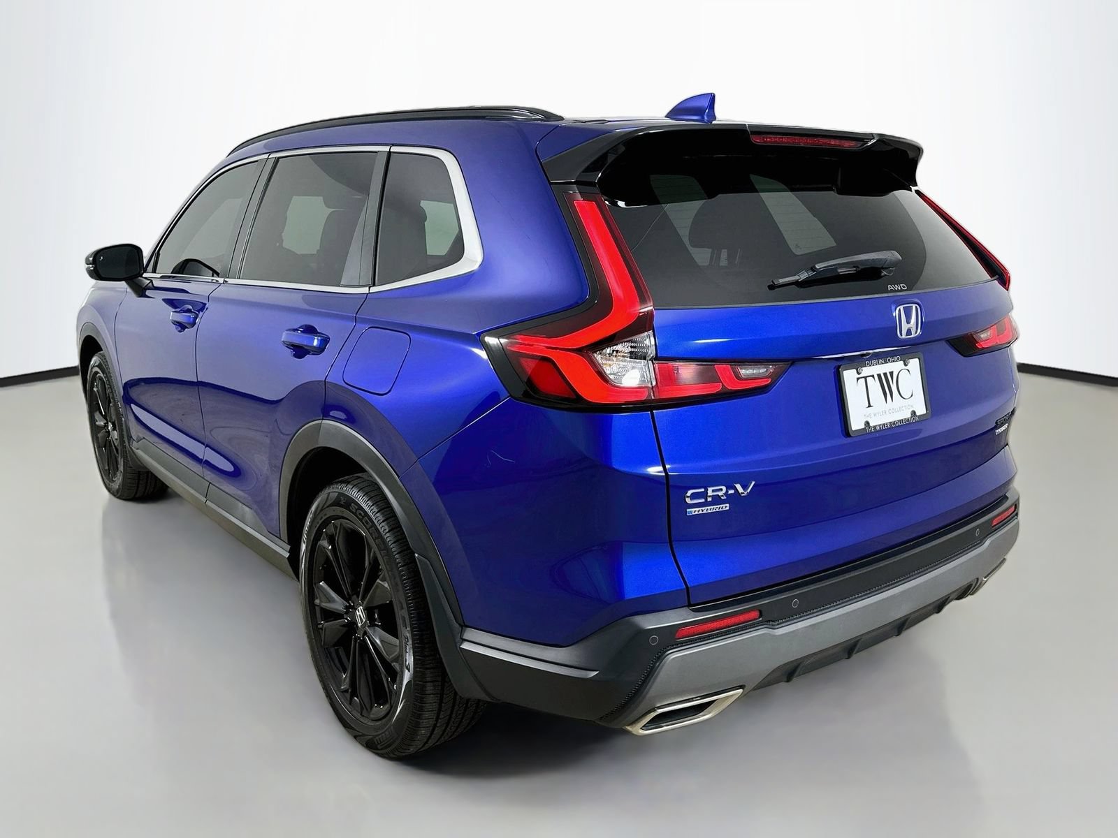 Used 2023 Honda CR-V Sport Touring image 7