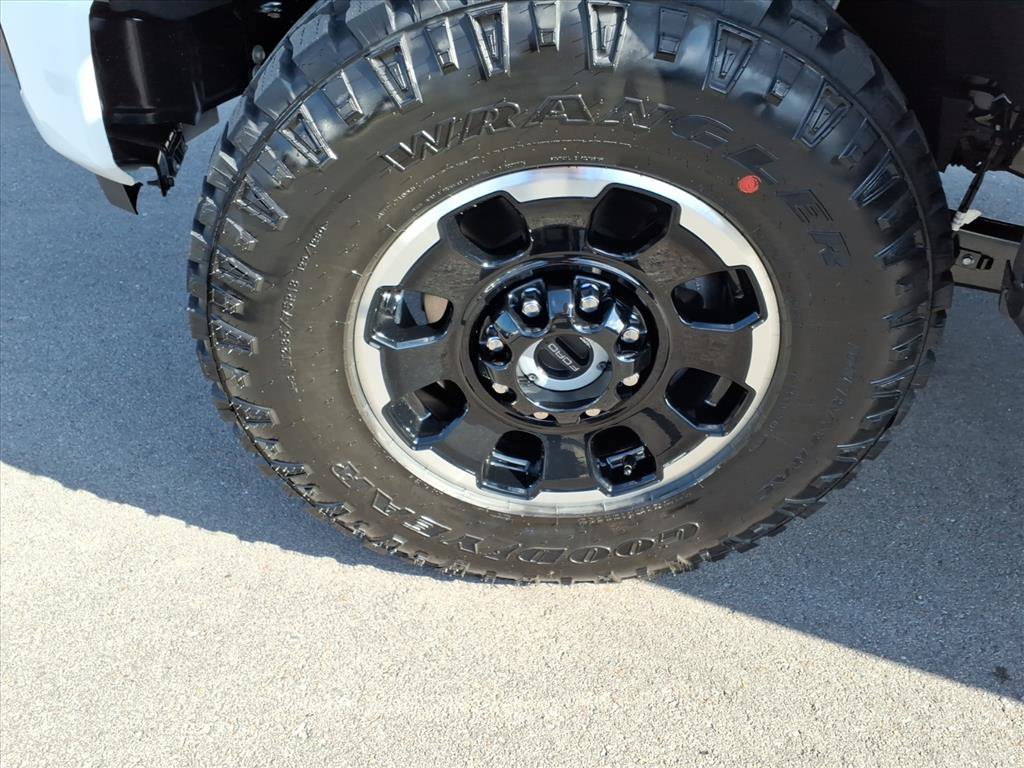 New 2026 Ford F250 Platinum image 9