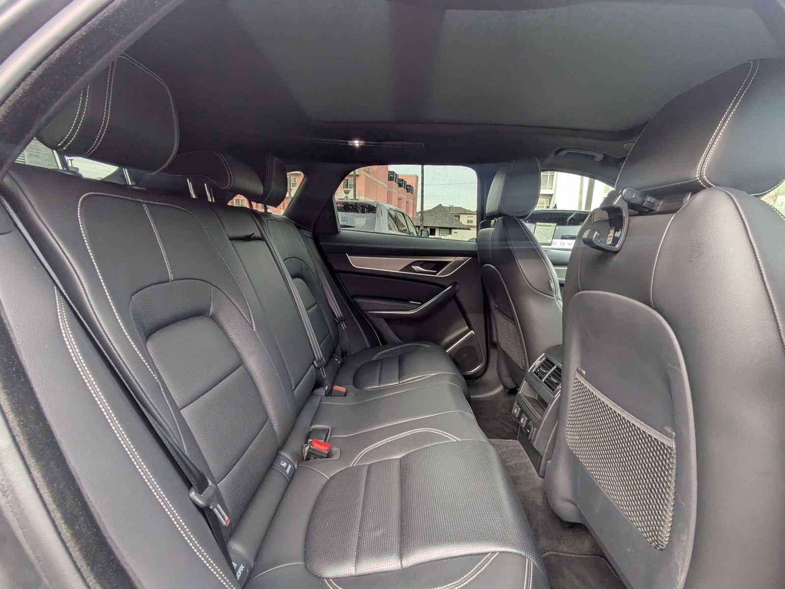 Used 2024 Jaguar F-PACE R-Dynamic S image 19