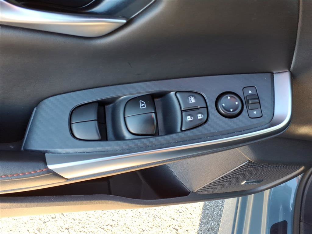 Used 2024 Nissan Sentra SR w/ SR Premium Package image 25