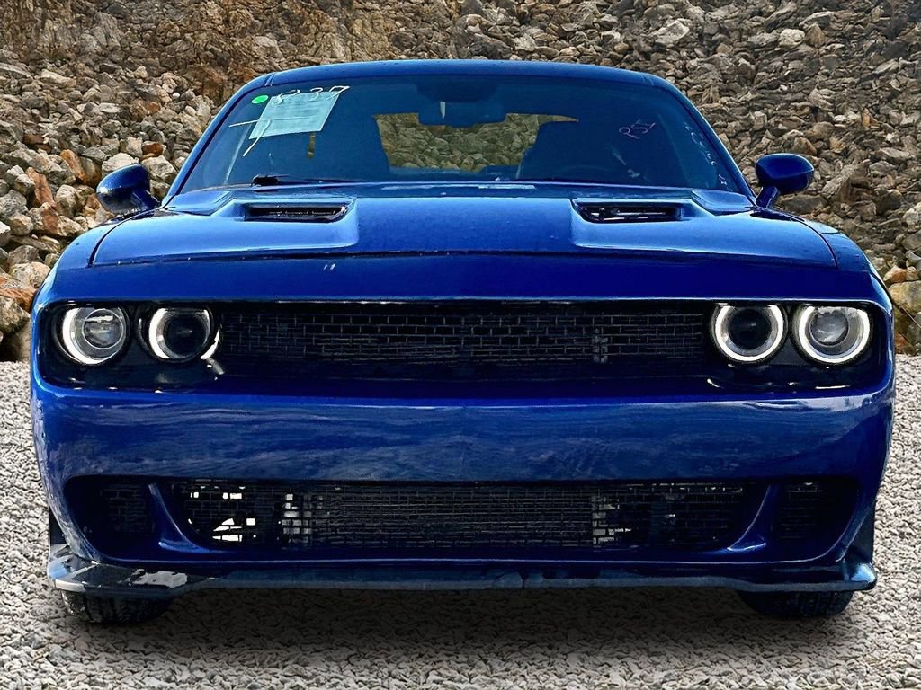 Used 2019 Dodge Challenger SXT w/ Driver Convenience Group image 3