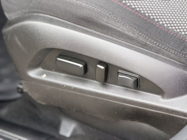 Used 2014 Chevrolet Equinox LT w/ Driver Convenience Package image 6