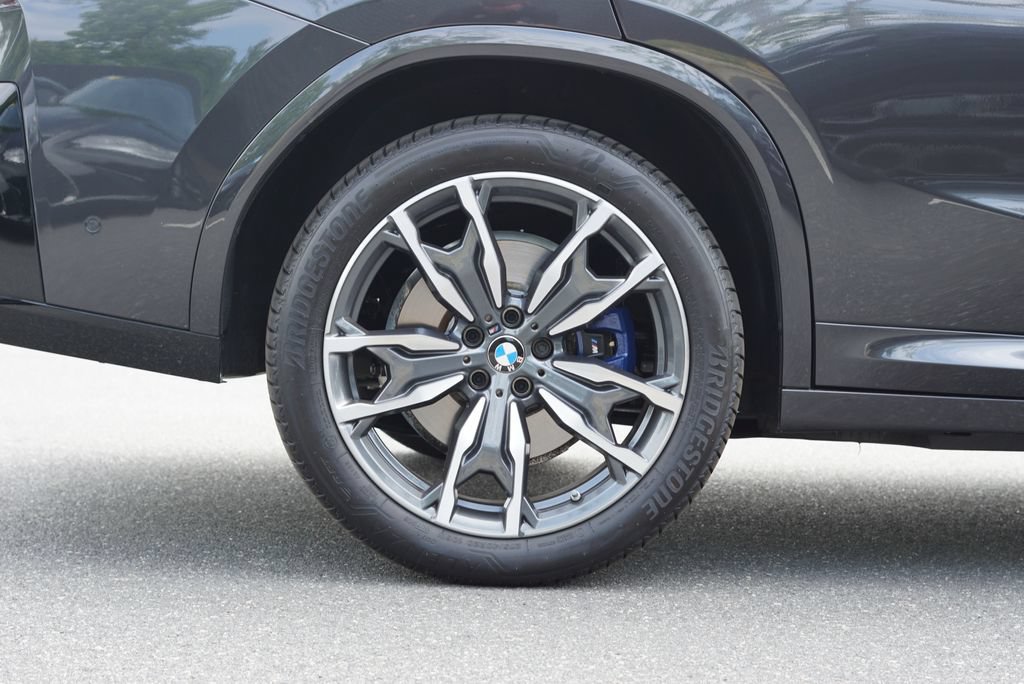 Used 2024 BMW X4 M40i w/ Premium Package AWD/4WD image 15