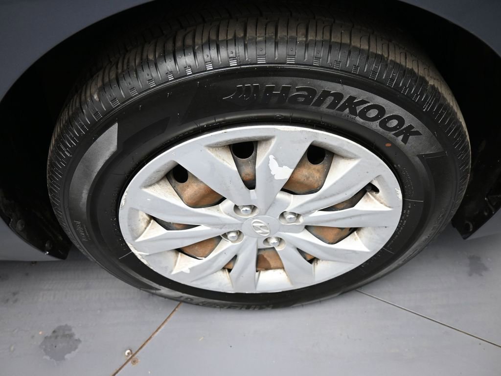 Used 2019 Hyundai Accent SE image 13