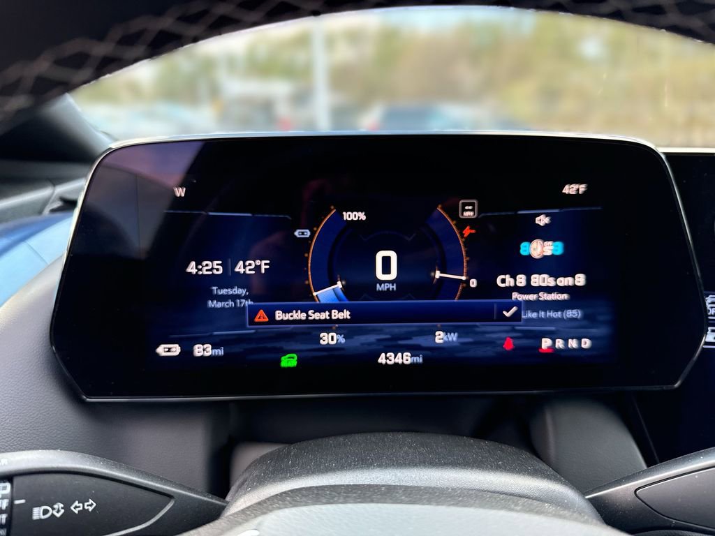 Used 2025 Chevrolet Equinox EV LT image 10