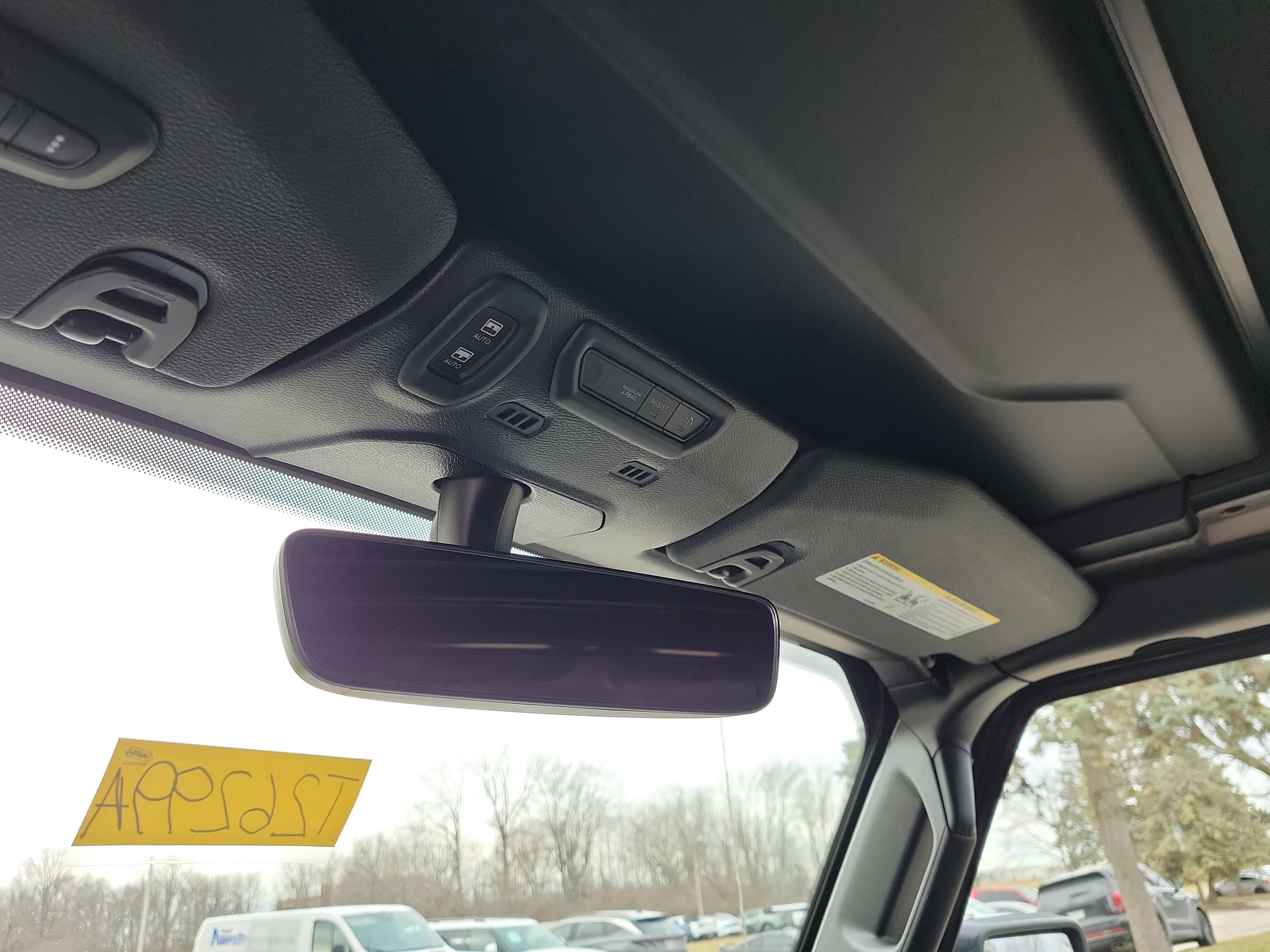 Used 2022 Jeep Wrangler Unlimited Sahara w/ Cold Weather Group image 30