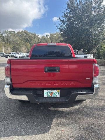 Used 2021 Toyota Tacoma TRD Off-Road image 3