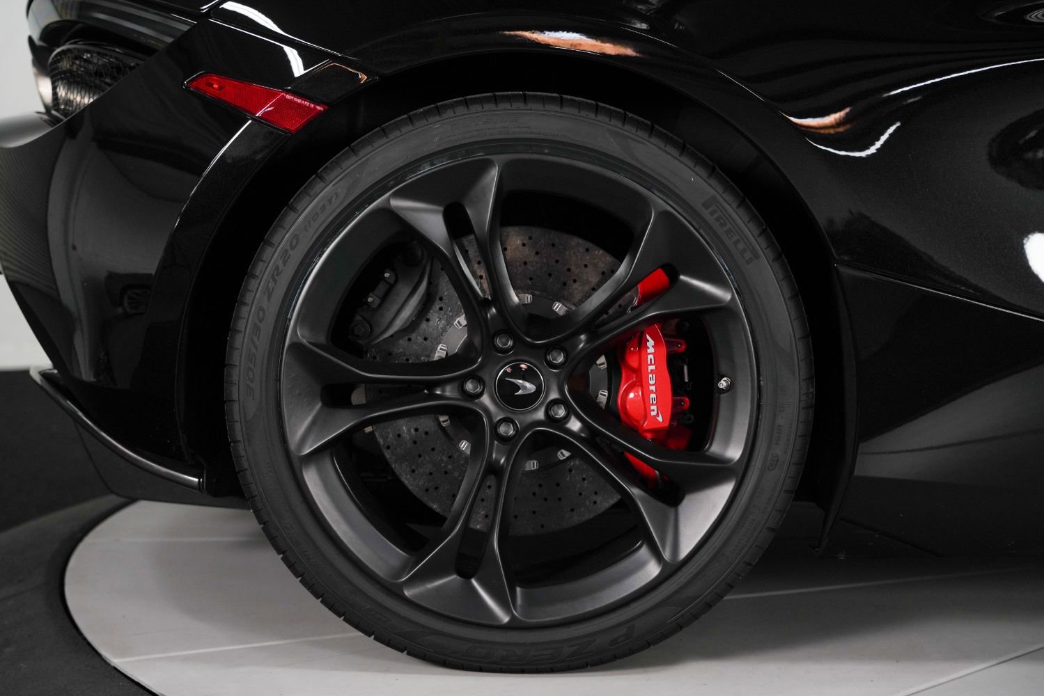 Used 2020 McLaren 720S Luxury image 26