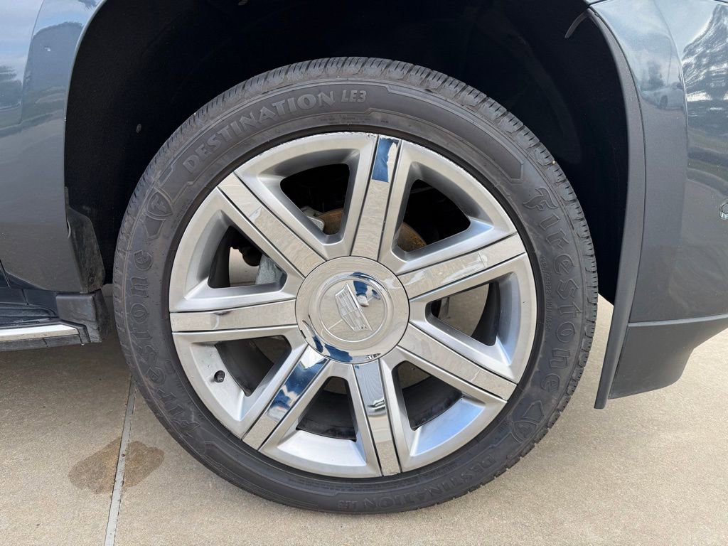 Used 2019 Cadillac Escalade Premium Luxury image 9