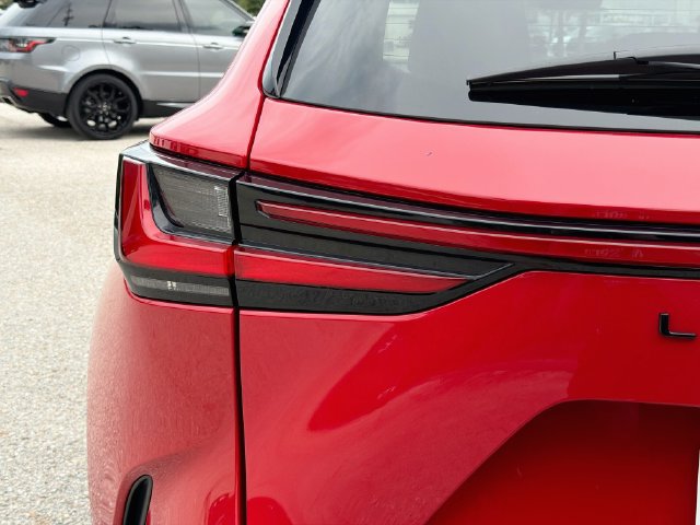 Used 2025 Lexus NX 350 AWD w/ Cold Area Package image 10