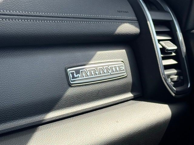 New 2026 RAM 2500 Laramie AWD/4WD image 29