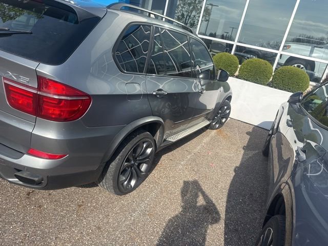 Used 2011 BMW X5 xDrive50i AWD/4WD image 3
