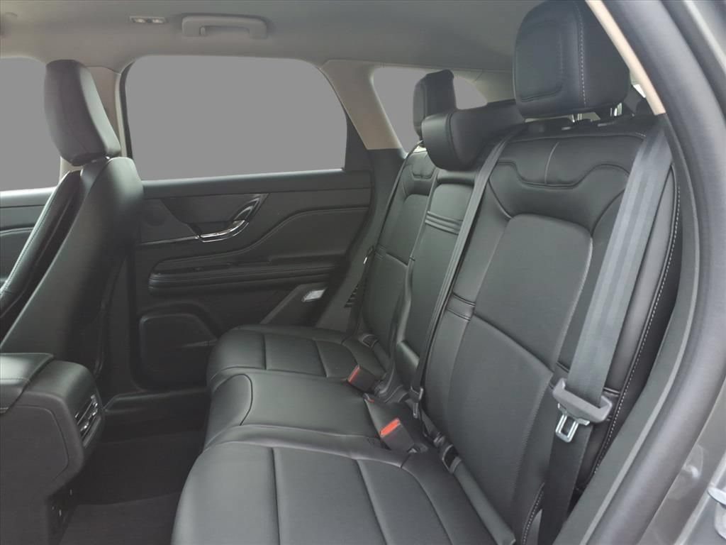 New 2025 Lincoln Corsair Reserve w/ Rear Removable Package Tray AWD/4WD image 6