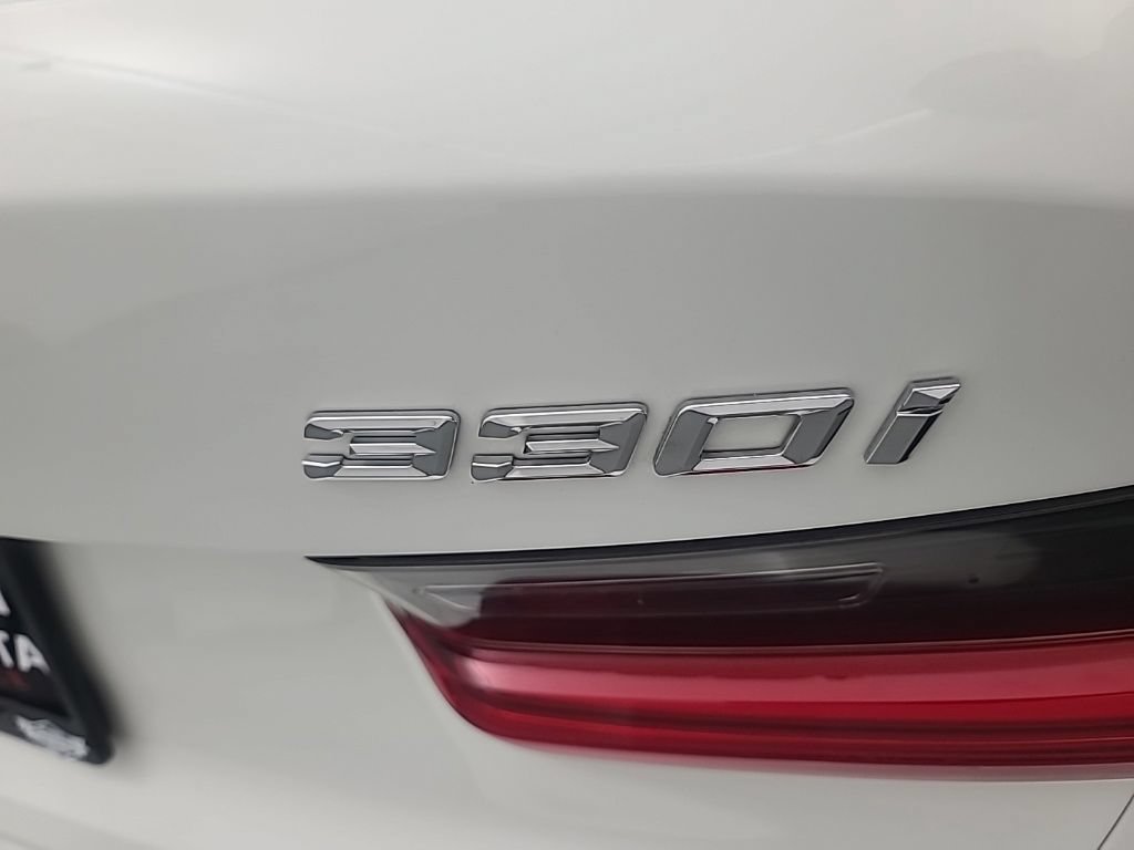 Used 2020 BMW 330i xDrive Sedan w/ Convenience Package AWD/4WD image 12