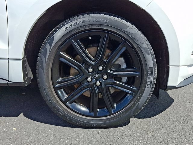 Certified 2024 Ford Edge ST-Line AWD/4WD image 9