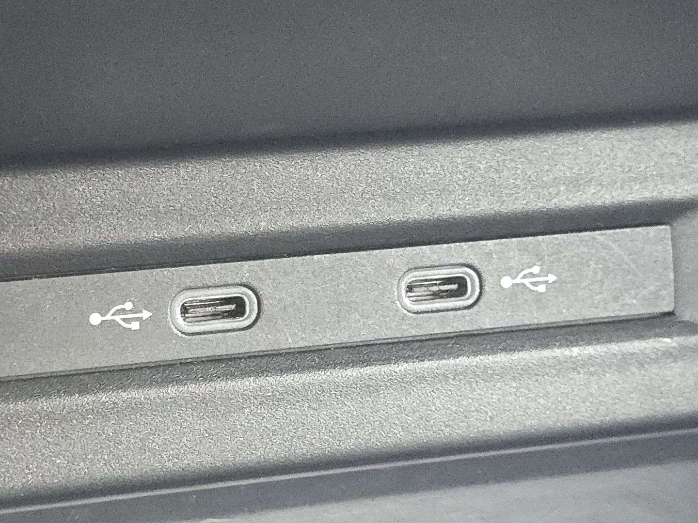 Used 2024 Volkswagen Taos S FWD image 4