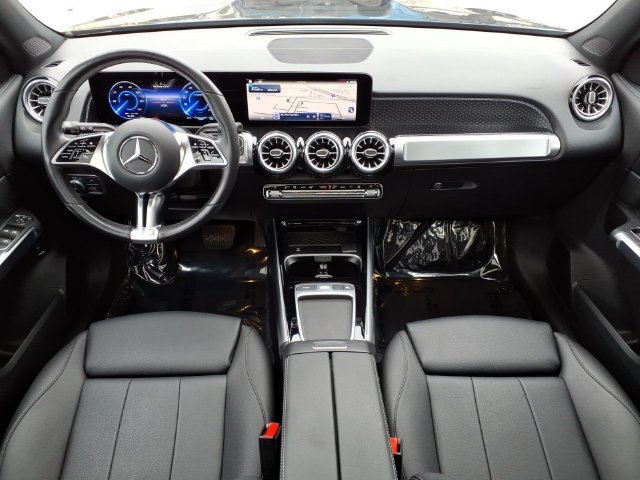 Certified 2024 Mercedes-Benz EQB 350 4MATIC SUV w/ Winter Package image 4