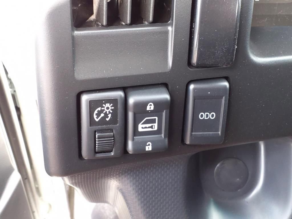 New 2024 Chevrolet Low Cab Forward image 9