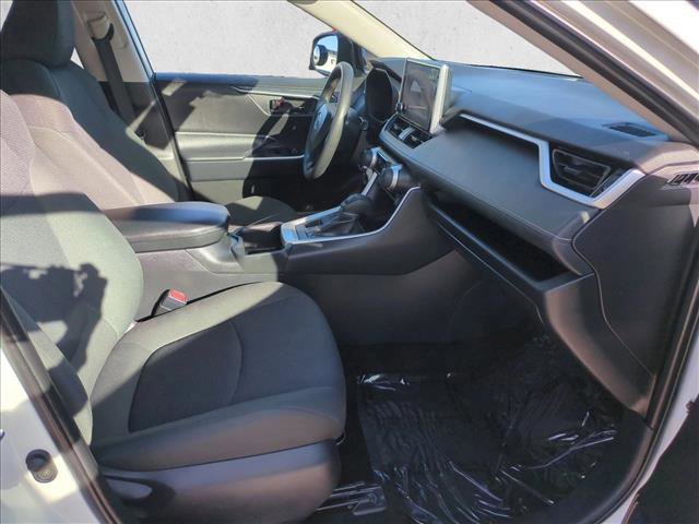 Used 2025 Toyota RAV4 LE image 20