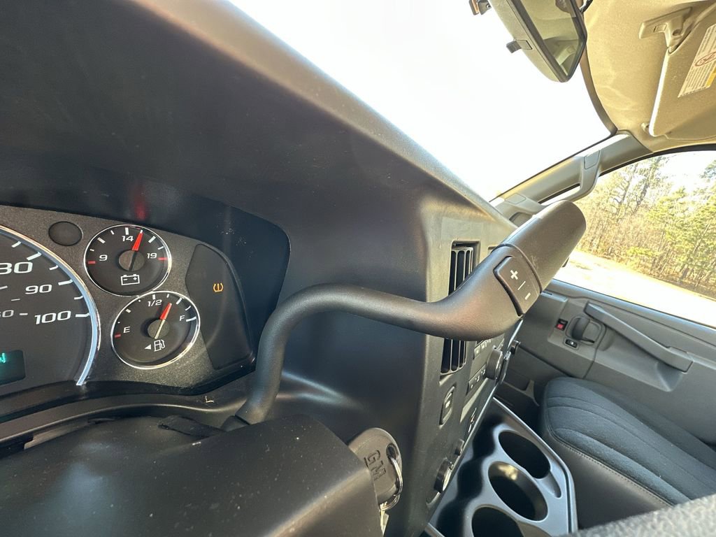Used 2024 GMC Savana 2500 w/ Driver Convenience Package image 20