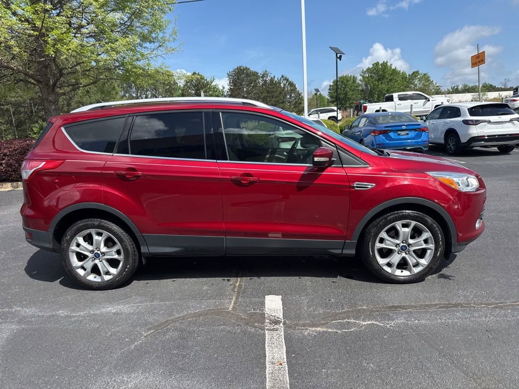 Used 2016 Ford Escape Titanium FWD image 2